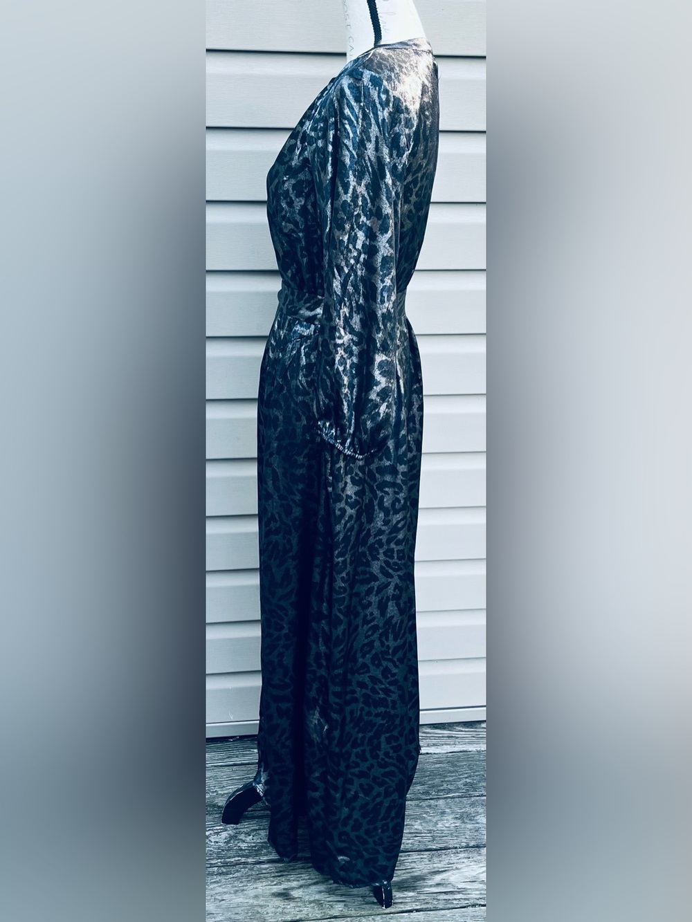 Vince Camuto Black and Silver Leopard Satin Maxi Dress - Picture 2 of 7